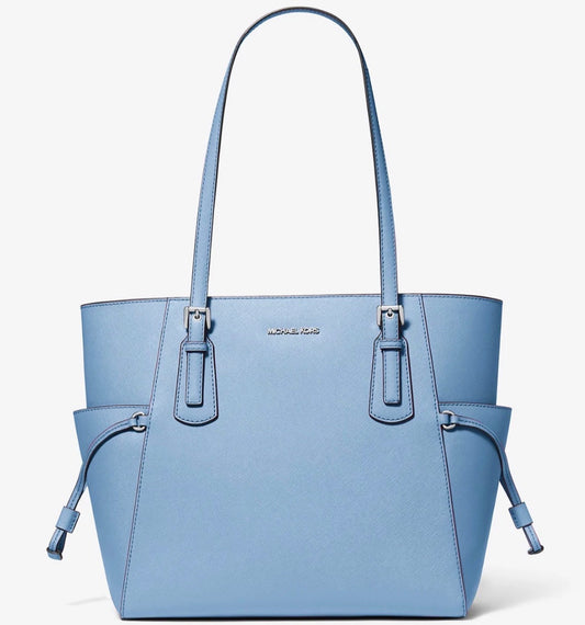 Cartera Michael Kors Voyager Saffiano Sky Blue