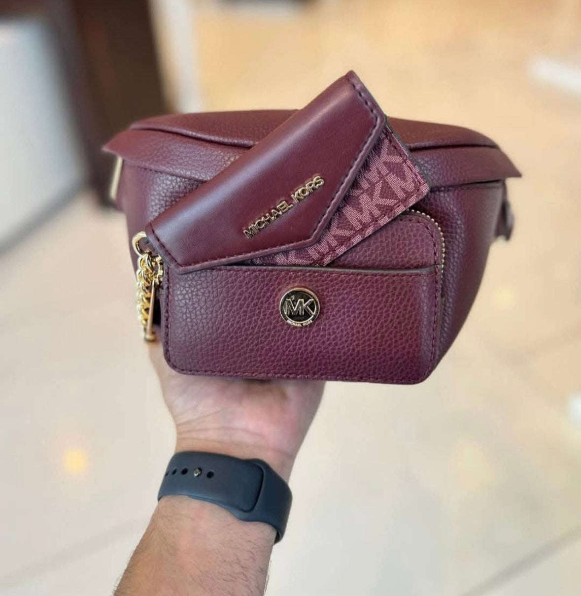 Banano Michael Kors Maisie 2 en 1 Burgundy Small